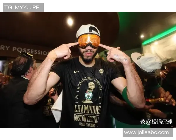 塔图姆深夜发文,疑似回应转会传闻