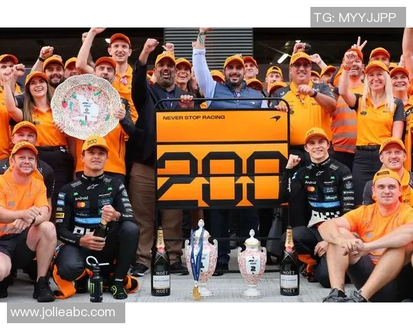 F1赛车技术革新与车队战略调整对赛季表现的深远影响分析